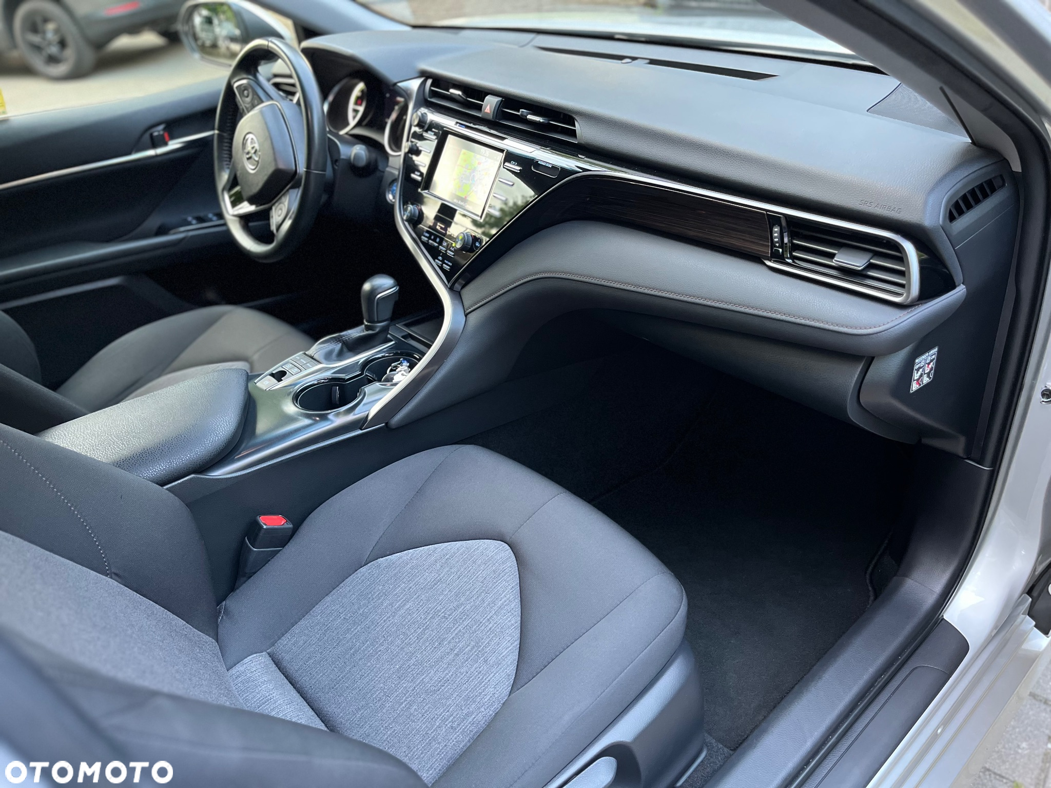 Toyota Camry 2.5 Hybrid Comfort CVT - 10