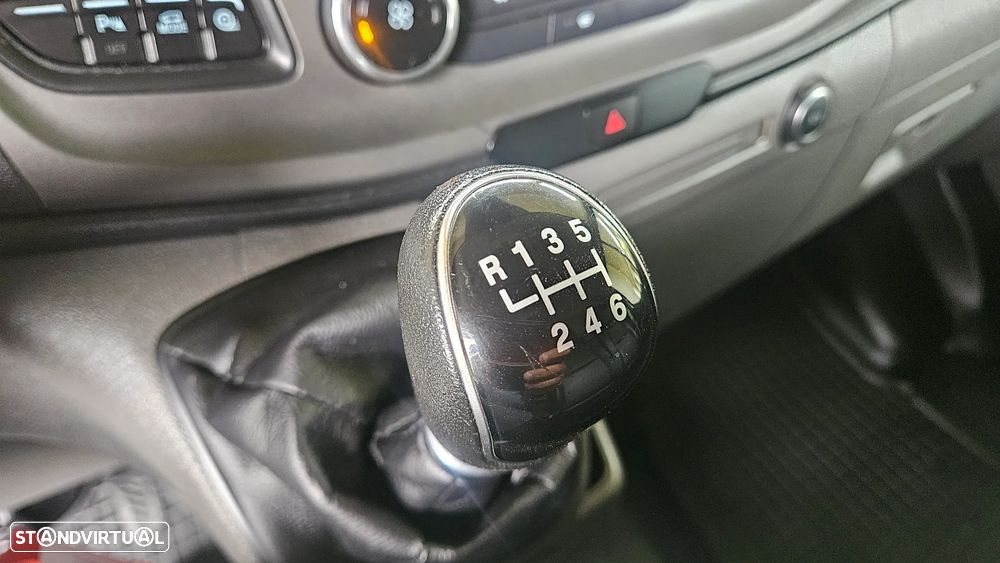 Ford Transit Costum - 26