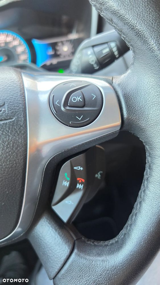 Ford Focus Standard - 19