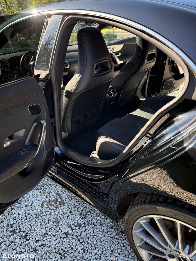 Mercedes-Benz CLA - 7