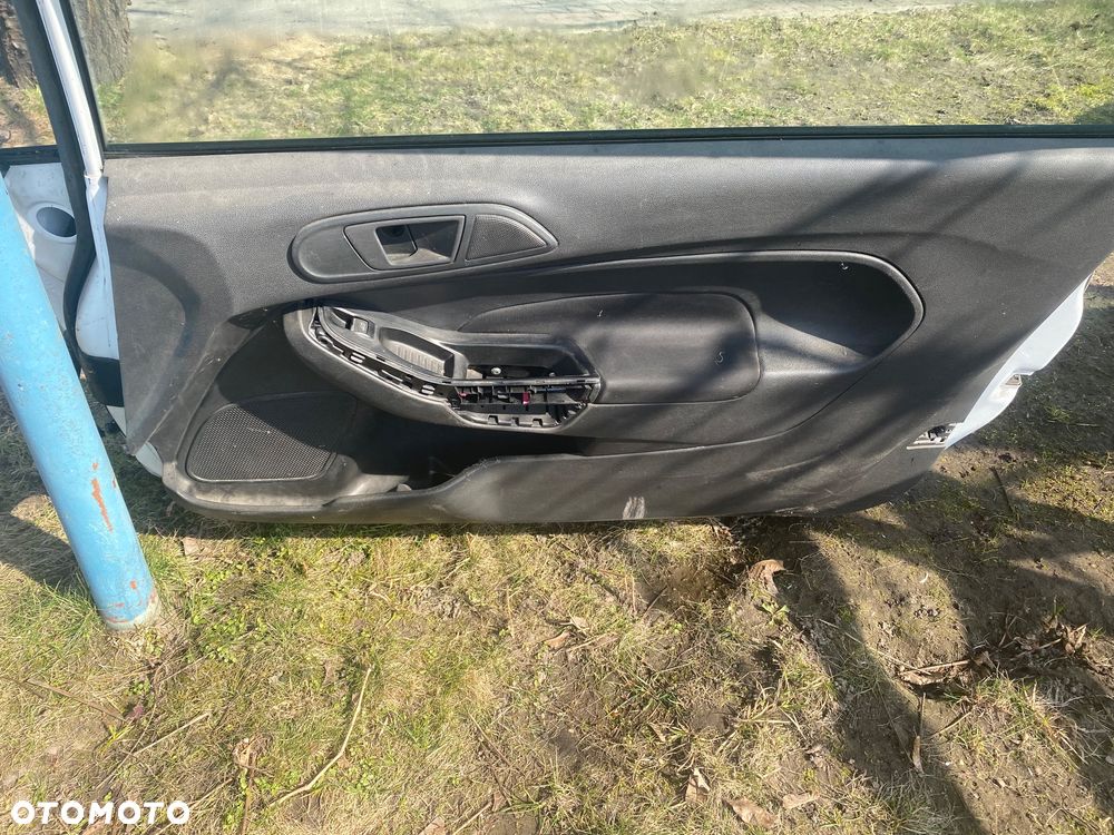 Ford Fiesta MK7 Drzwi 3D prawe lub lewe - 5