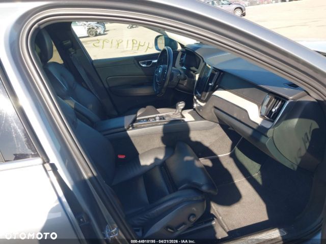 Volvo XC 60 T6 AWD Geartronic Inscription - 5