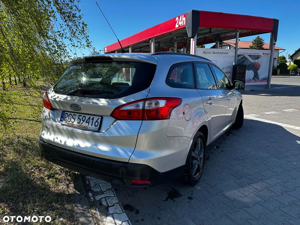 Ford Focus - 1