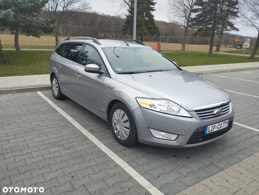 Ford Mondeo SW 2.0 Ghia Executive - 3