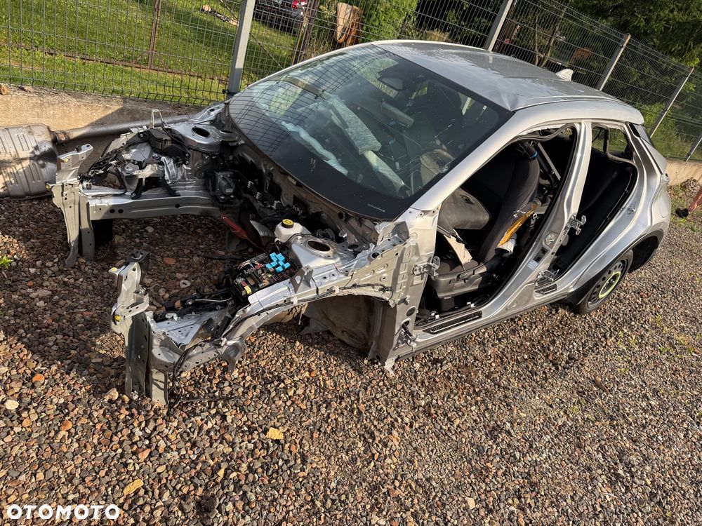 Toyota C-HR 1.8 Hybrid Active - 23