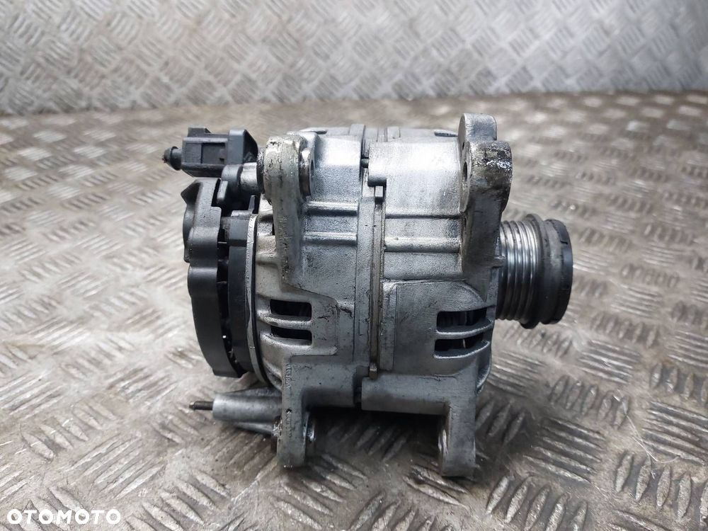 ALTERNATOR VOLKSWAGEN PASSAT B5 1.9 TDI 028903029B - 2