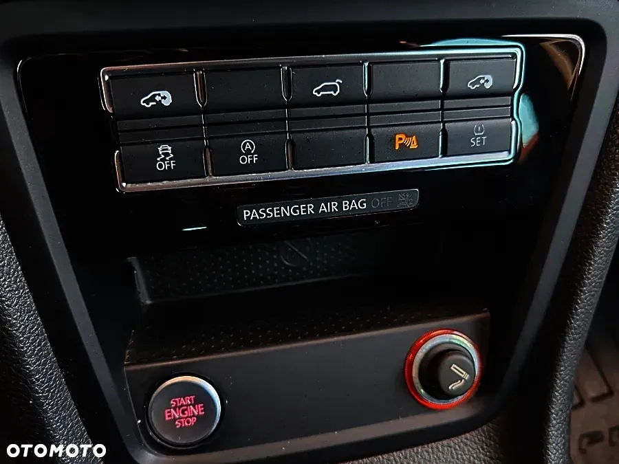 Volkswagen Sharan 2.0 TDI (BlueMotion Technology) Trendline - 28