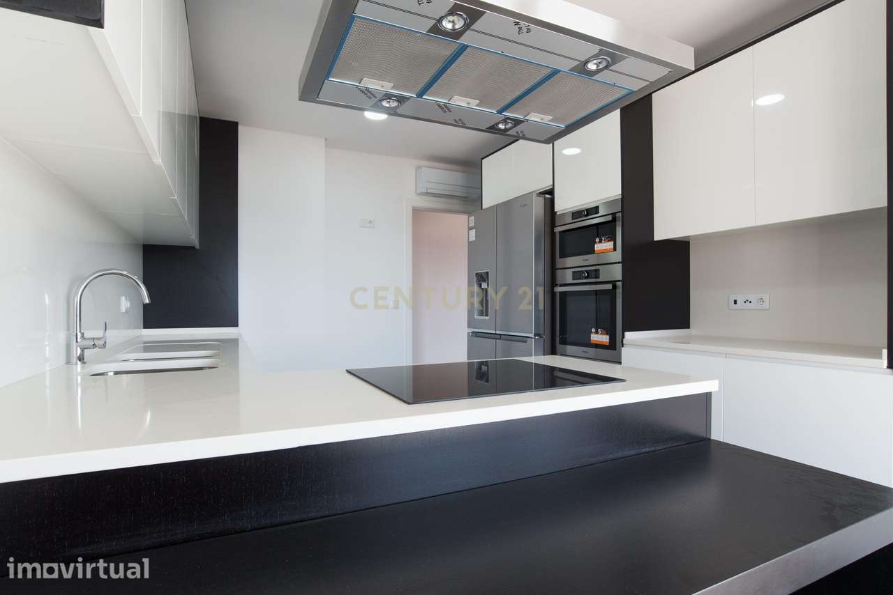 Penthouse T3+1 | Colinas do Cruzeiro | Odivelas - Grande imagem: 3/44