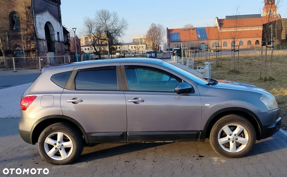 Nissan Qashqai 1.6 Acenta - 11