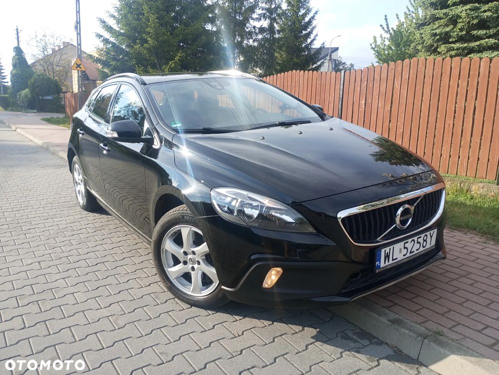 Volvo V40 Cross Country D2 Momentum - 13