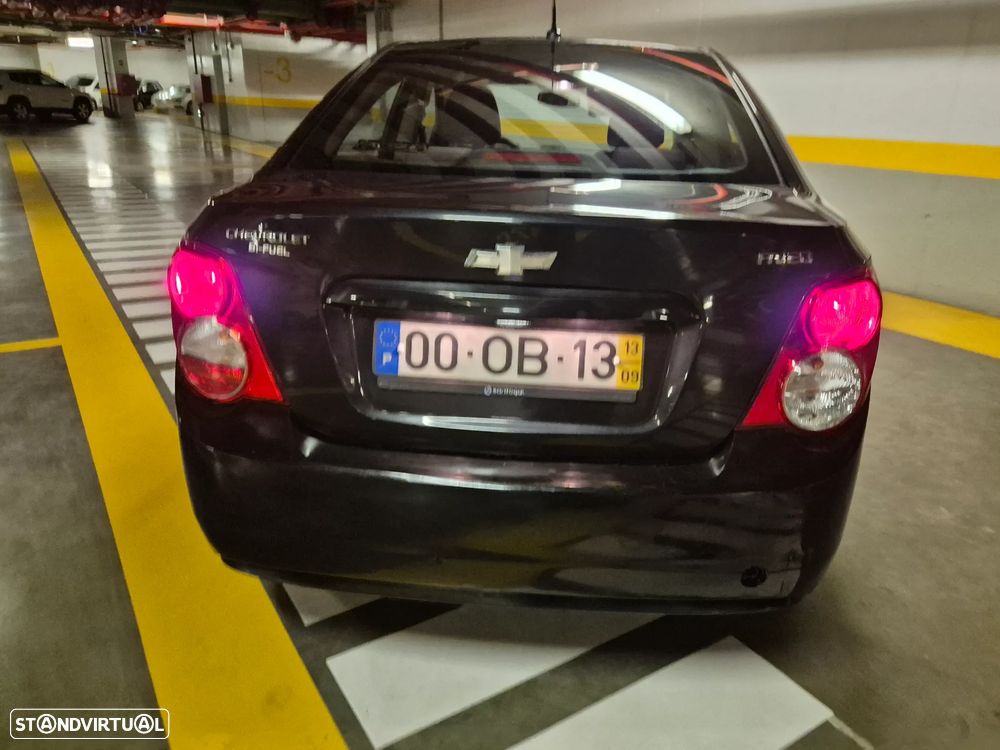 Chevrolet Aveo 1.2 LT Bi-Fuel - 17