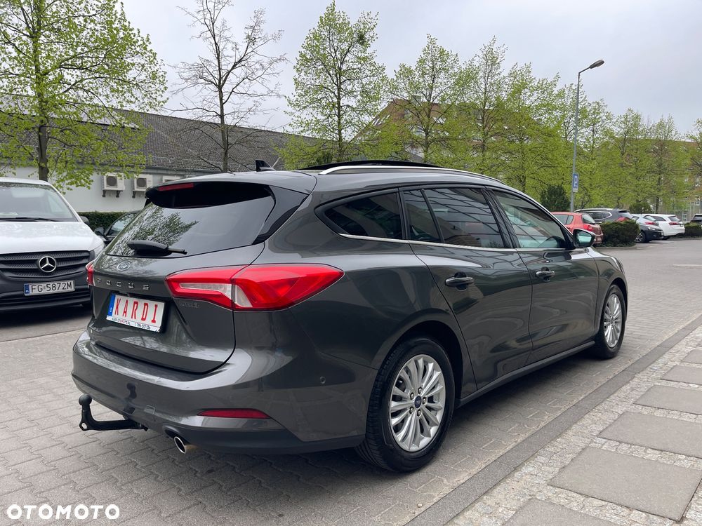 Ford Focus - 5