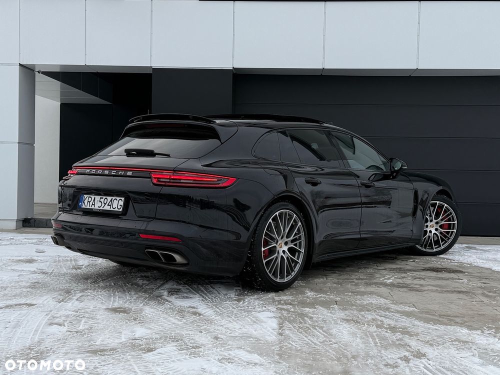 Porsche Panamera Turbo - 21