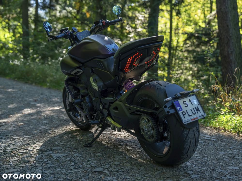 Ducati Diavel - 25