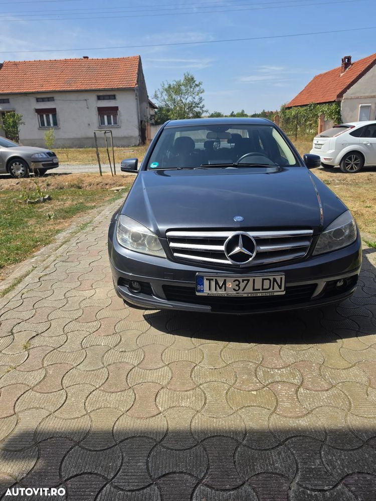 Mercedes-Benz C 200 CGI BlueEFFICIENCY - 6