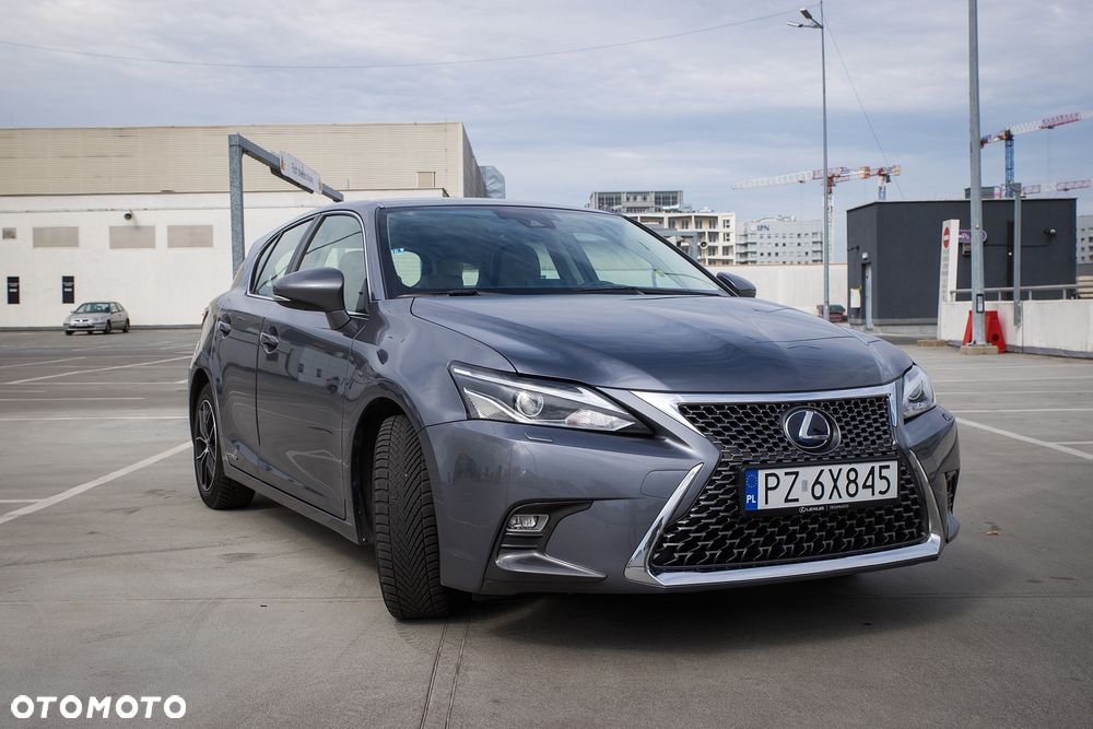 Lexus CT 200h Comfort - 2