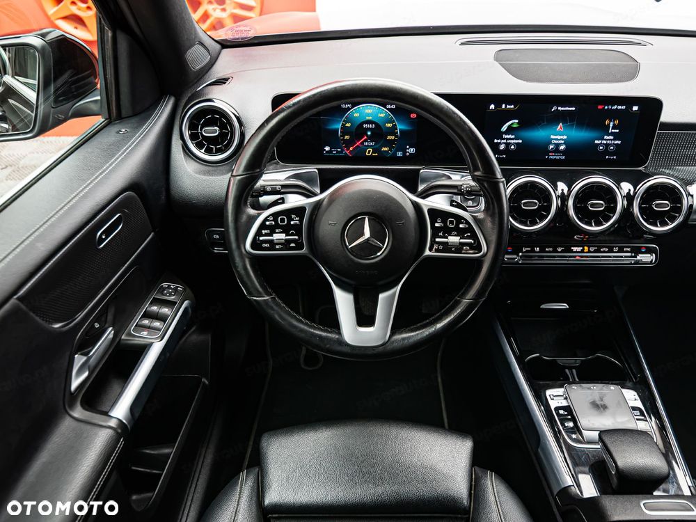 Mercedes-Benz GLB 200 d Progressive 8G-DCT - 12