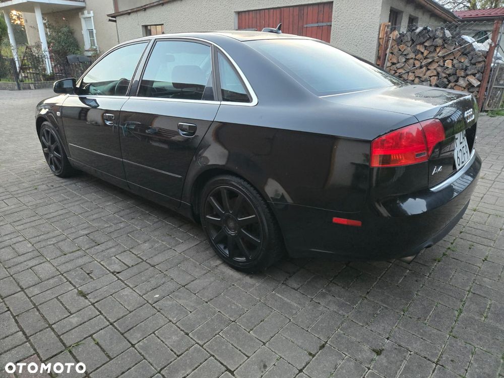 Audi A4 Limousine - 2
