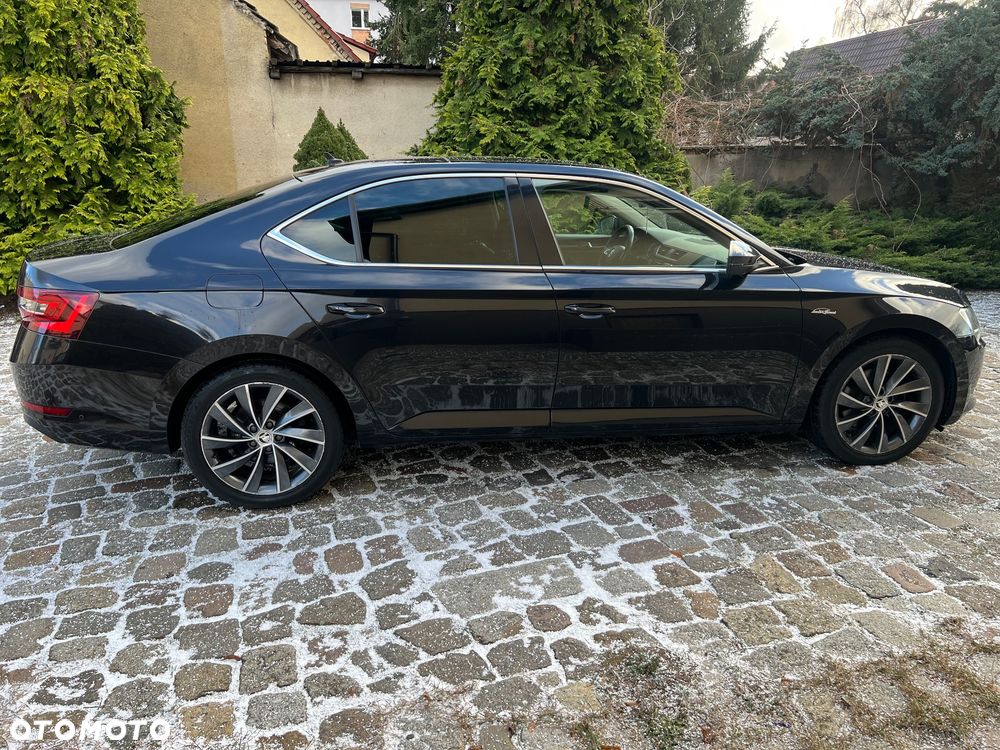 Skoda Superb 2.0 TDI DSG L&K - 9