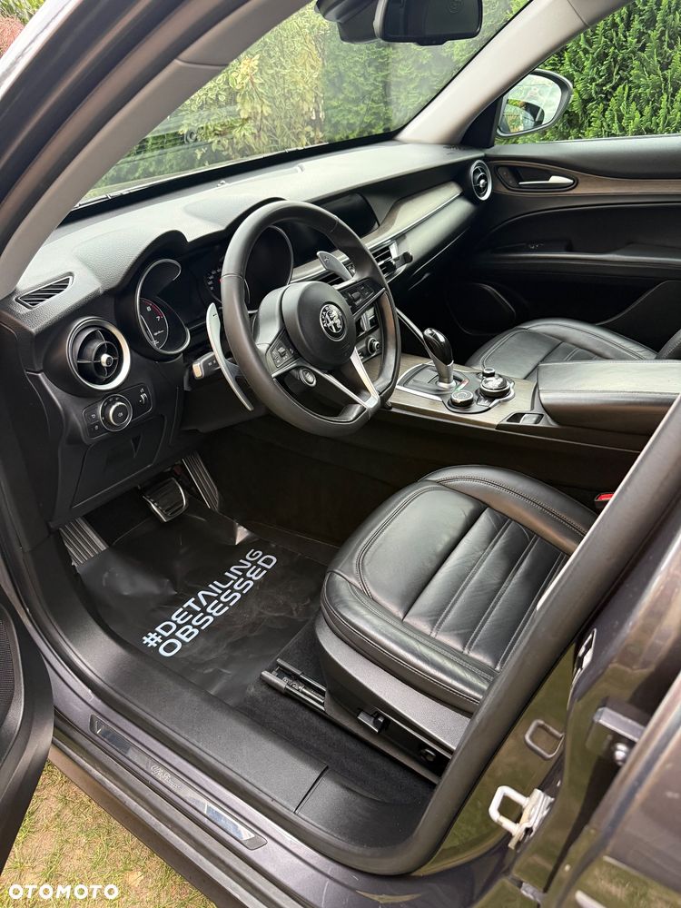 Alfa Romeo Stelvio 2.0 Turbo First Edition Q4 - 10