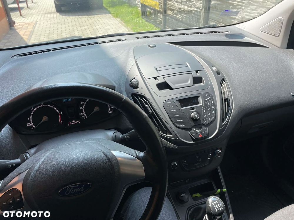 Ford TRANSIT COURIER - 4