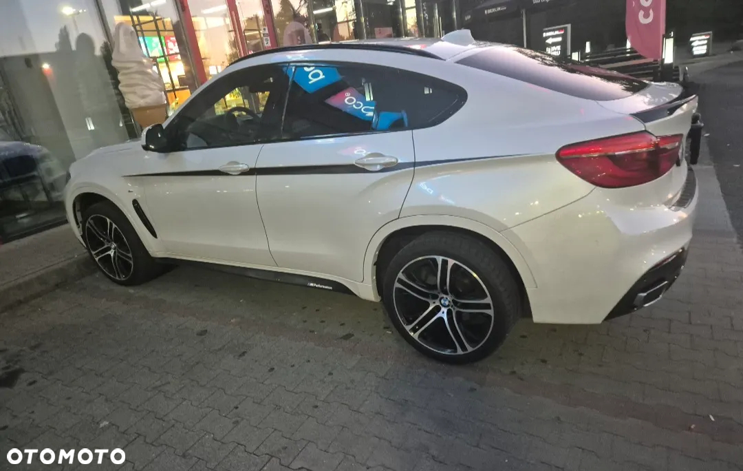 BMW X6 xDrive40d - 19