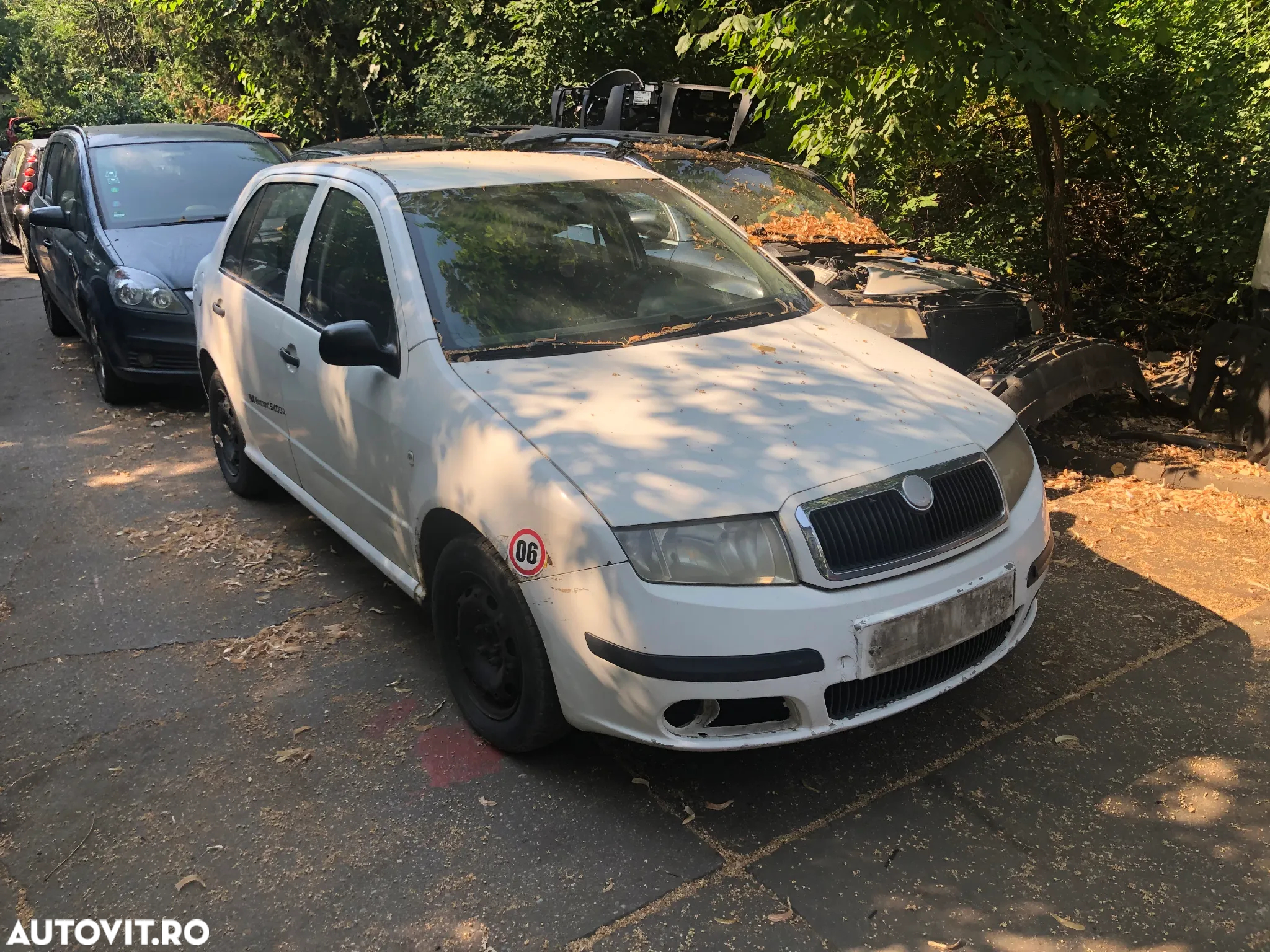 Dezmembrez Skoda Fabia 1 facelift alb 1.2 12v benzina - 2