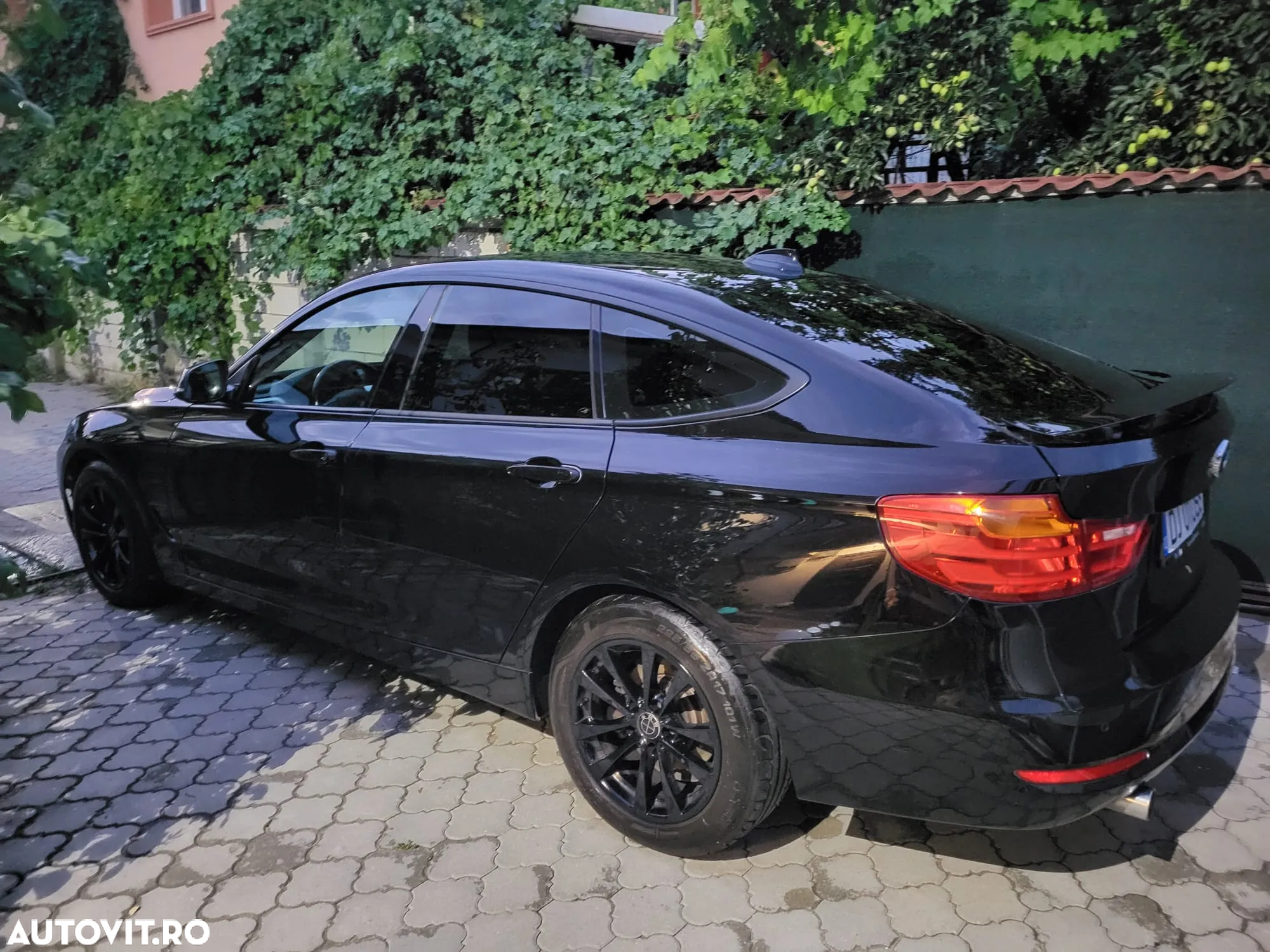 BMW Seria 3 320d Sport-Aut. Luxury Line - 13