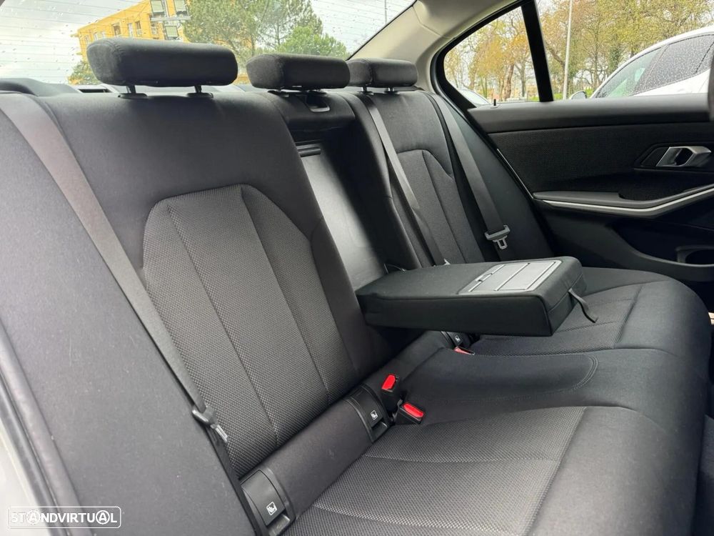 BMW 330 e Corporate Edition Auto - 19