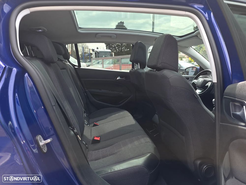 Peugeot 308 BlueHDi 130 Allure Pack - 45