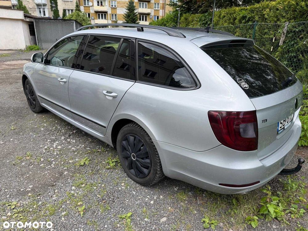 Skoda Superb - 8