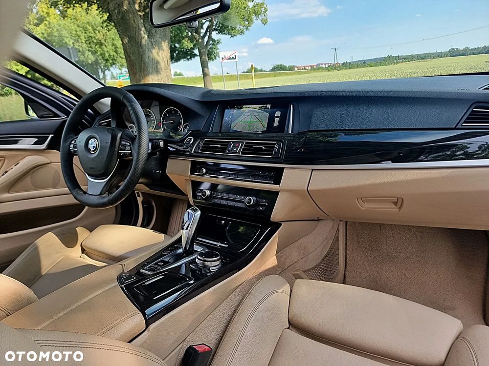 BMW Seria 5 520d Luxury Line sport - 22