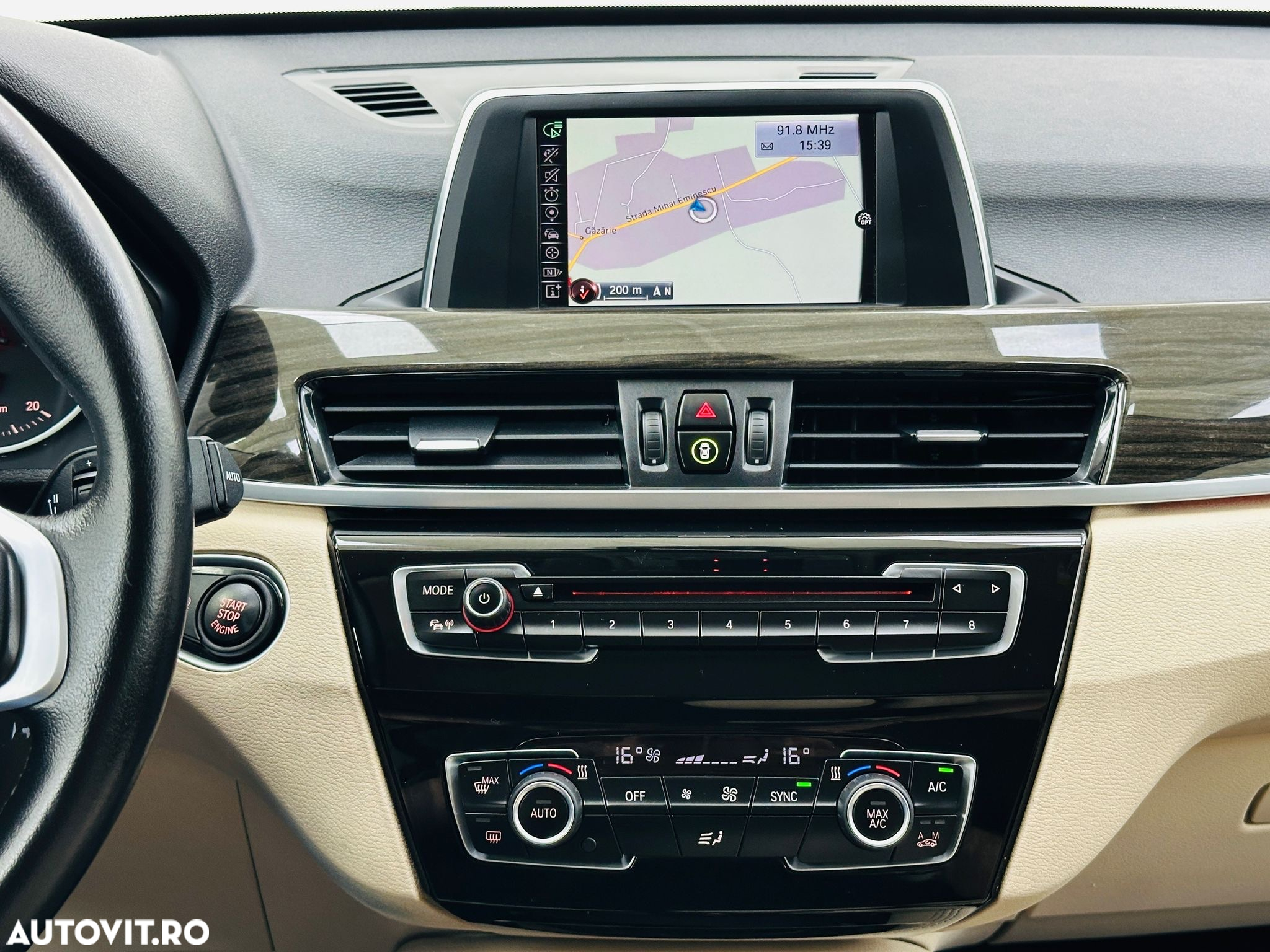 BMW X1 - 28