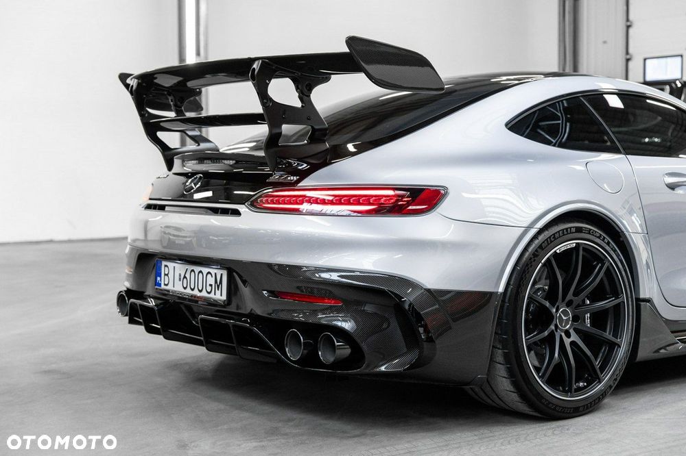 Mercedes-Benz AMG GT - 23