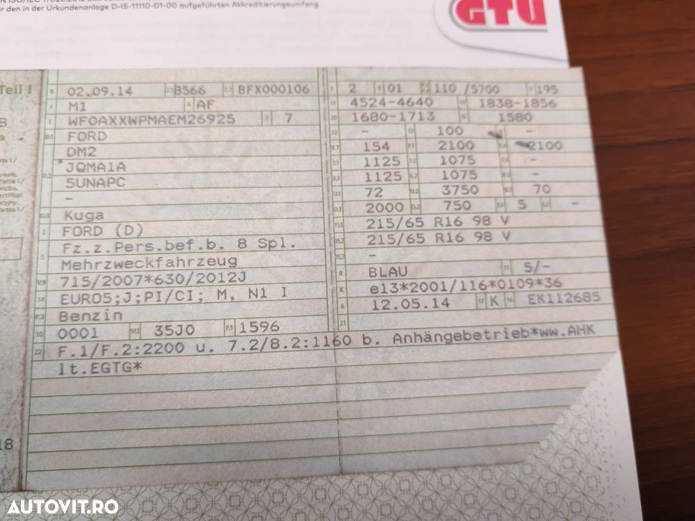 Ford Kuga 1.6 EcoBoost 2x4 Titanium - 34