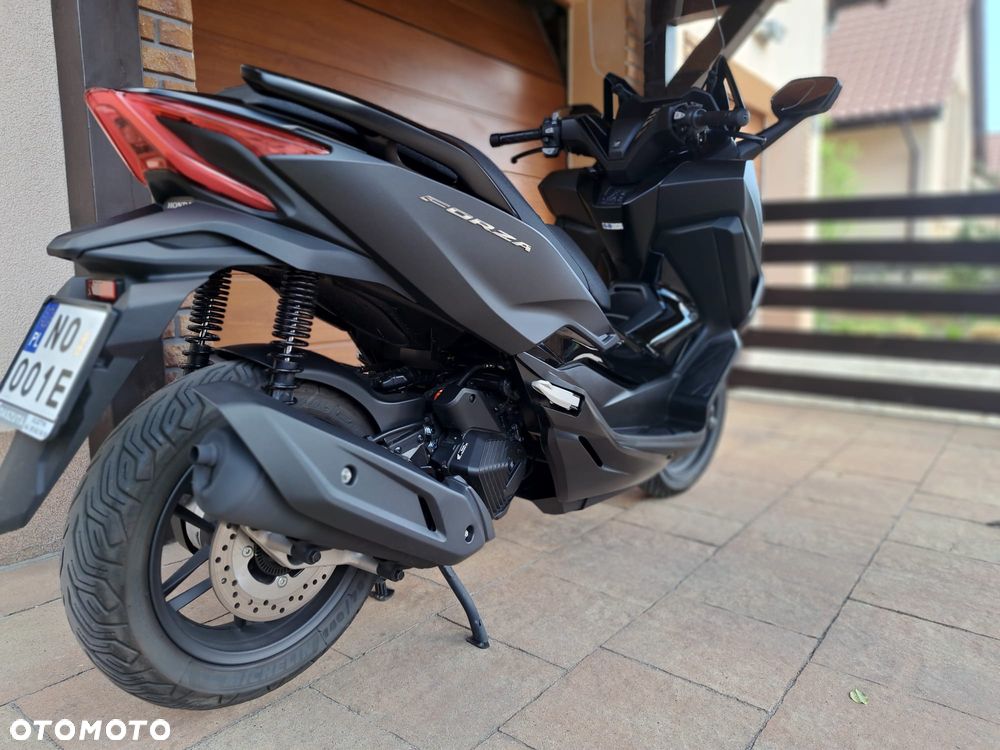 Honda NSS - 8