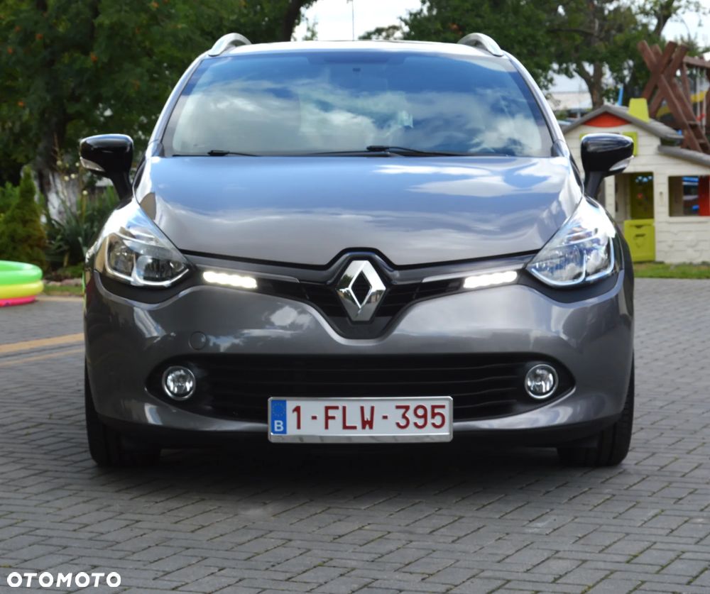 Renault Clio - 10