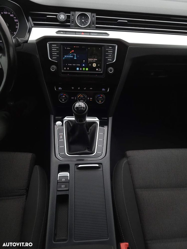 Volkswagen Passat Variant 2.0 TDI Comfortline - 25