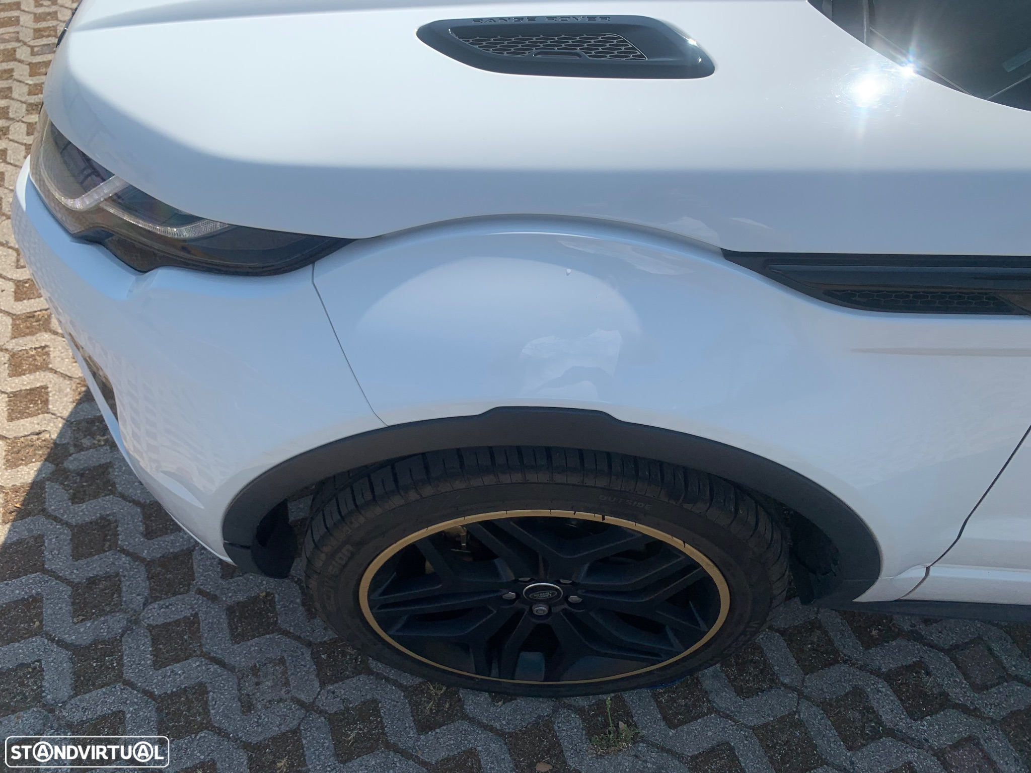 Land Rover Range Rover Evoque 2.0 TD4 SE Dynamic Auto - 16