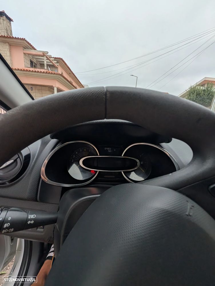 Renault Clio 0.9 TCE Dynamique S - 16