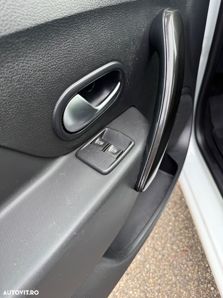 Dacia Logan 1.5 Blue dCi Laureate - 16