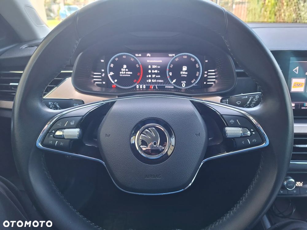 Skoda Kamiq 1.0 TSI Style - 6