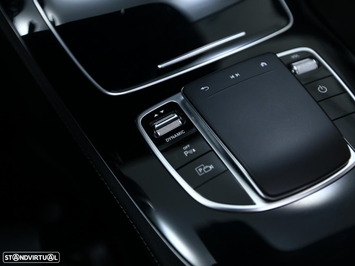 Mercedes-Benz E 300 de 4Matic T 9G-TRONIC Avantgarde - 17