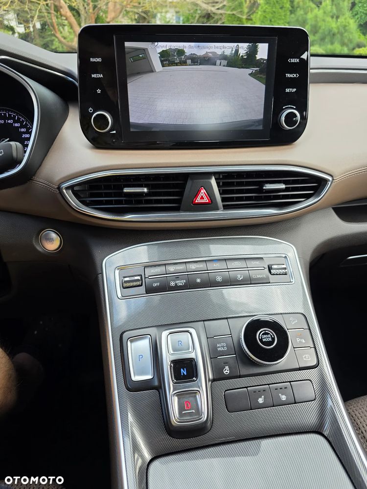 Hyundai Santa Fe 1.6 T-GDI HEV Premium 4WD - 23