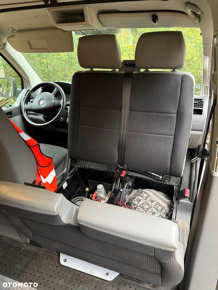 Volkswagen Caravelle L1 Comfortline - 9
