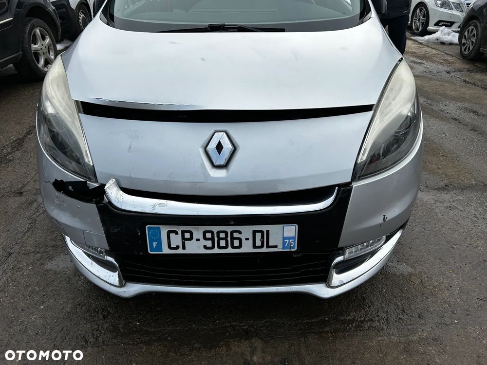 Renault Scenic - 8