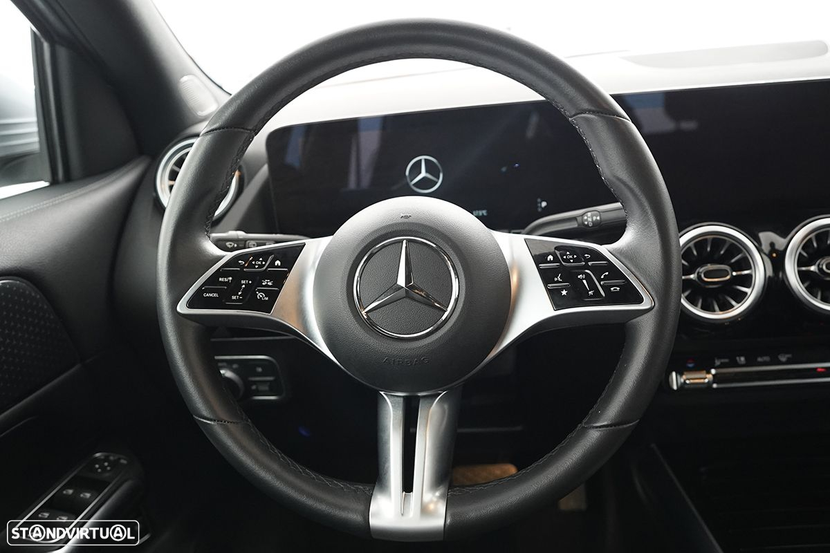 Mercedes-Benz EQA 250+ Edition - 17