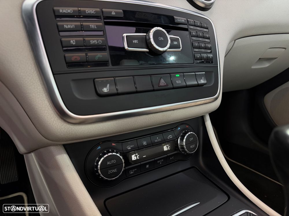 Mercedes-Benz A 180 CDI AMG Line - 18