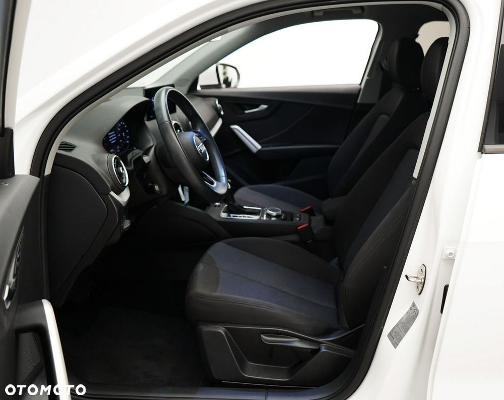 Audi Q2 - 18