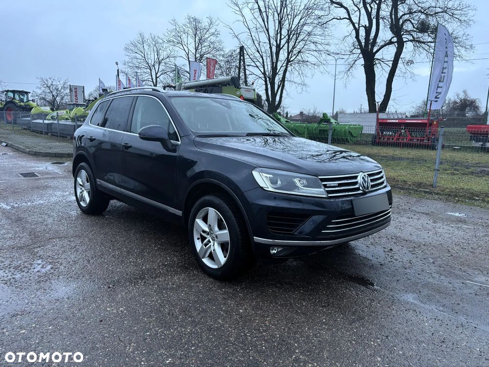 Volkswagen Touareg 3.0 Automatik Exclusive - 2